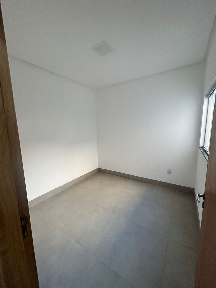 Casa à venda com 3 quartos, 140m² - Foto 11