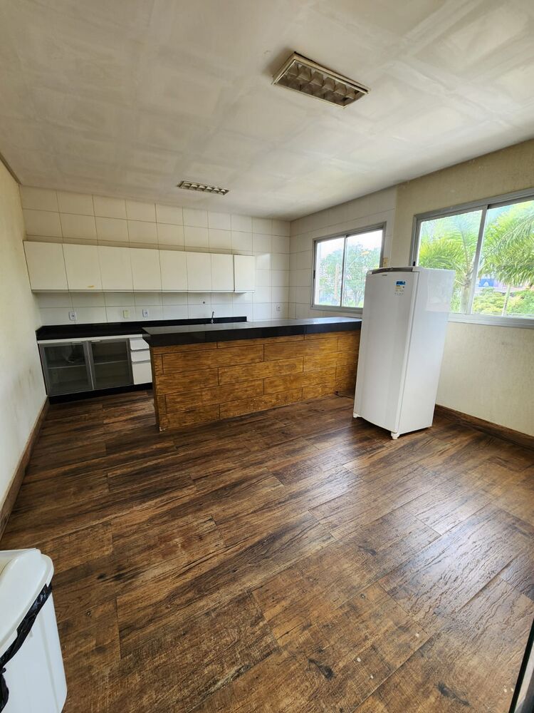 Apartamento à venda com 3 quartos, 75m² - Foto 23