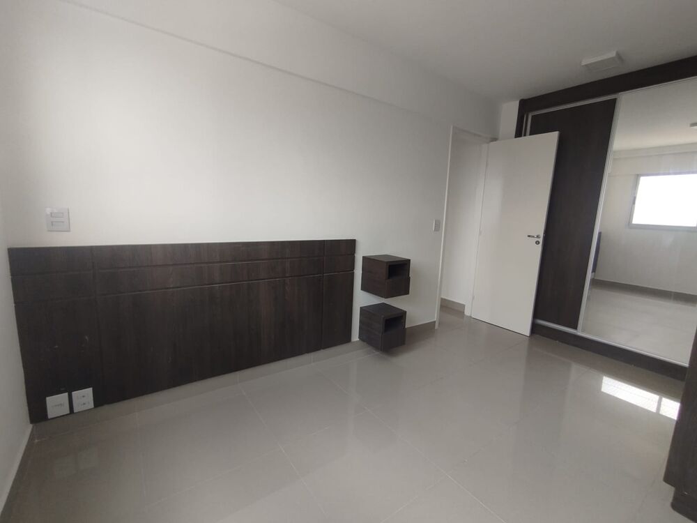 Apartamento à venda com 2 quartos, 57m² - Foto 12