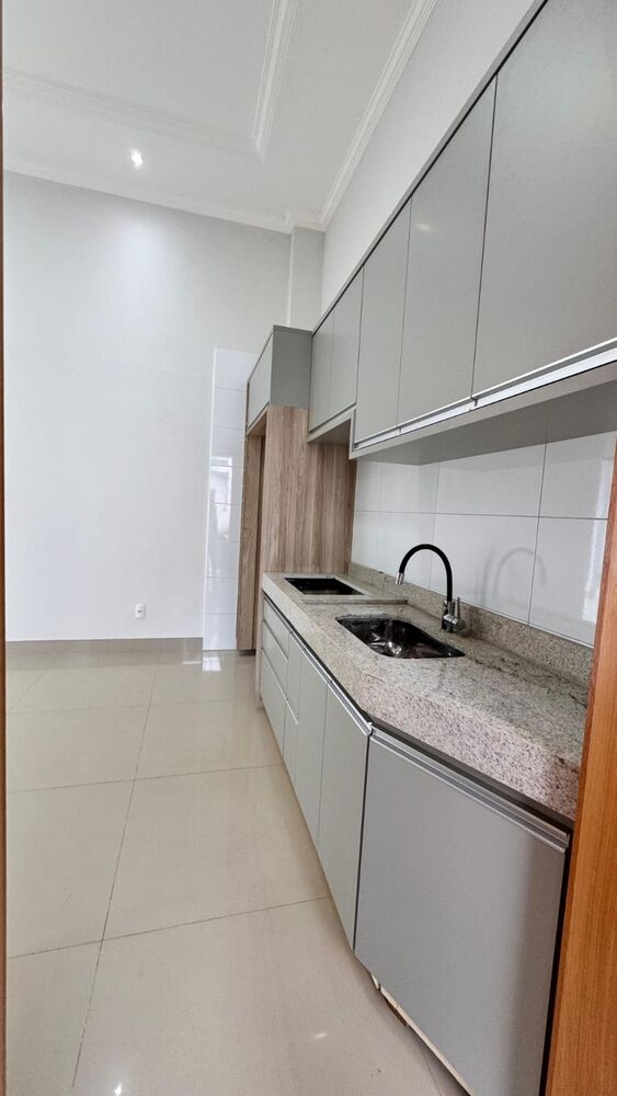 Casa à venda com 3 quartos, 198m² - Foto 9