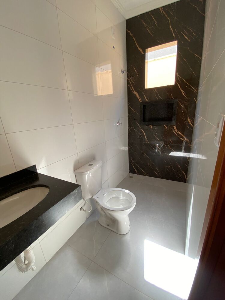 Casa à venda com 3 quartos, 87m² - Foto 11