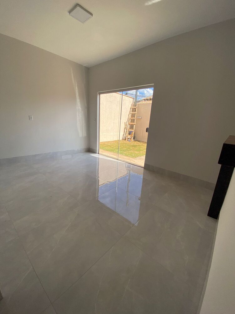 Casa à venda com 3 quartos, 87m² - Foto 5