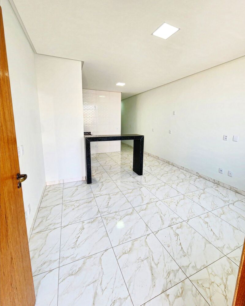 Casa à venda com 2 quartos, 80m² - Foto 19