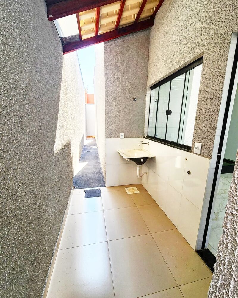 Casa à venda com 2 quartos, 80m² - Foto 12