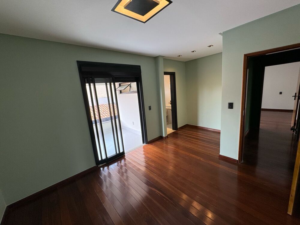 Casa de Condomínio à venda com 4 quartos, 360m² - Foto 19