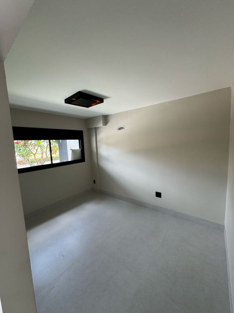 Casa de Condomínio à venda com 4 quartos, 360m² - Foto 18