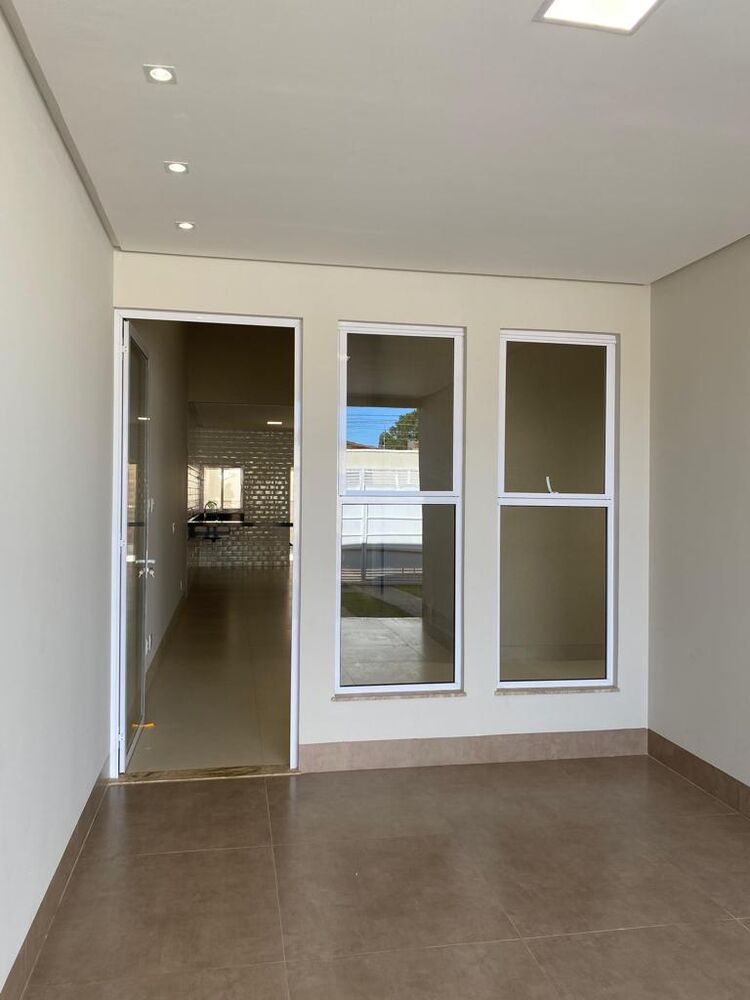 Casa à venda com 3 quartos, 210m² - Foto 16