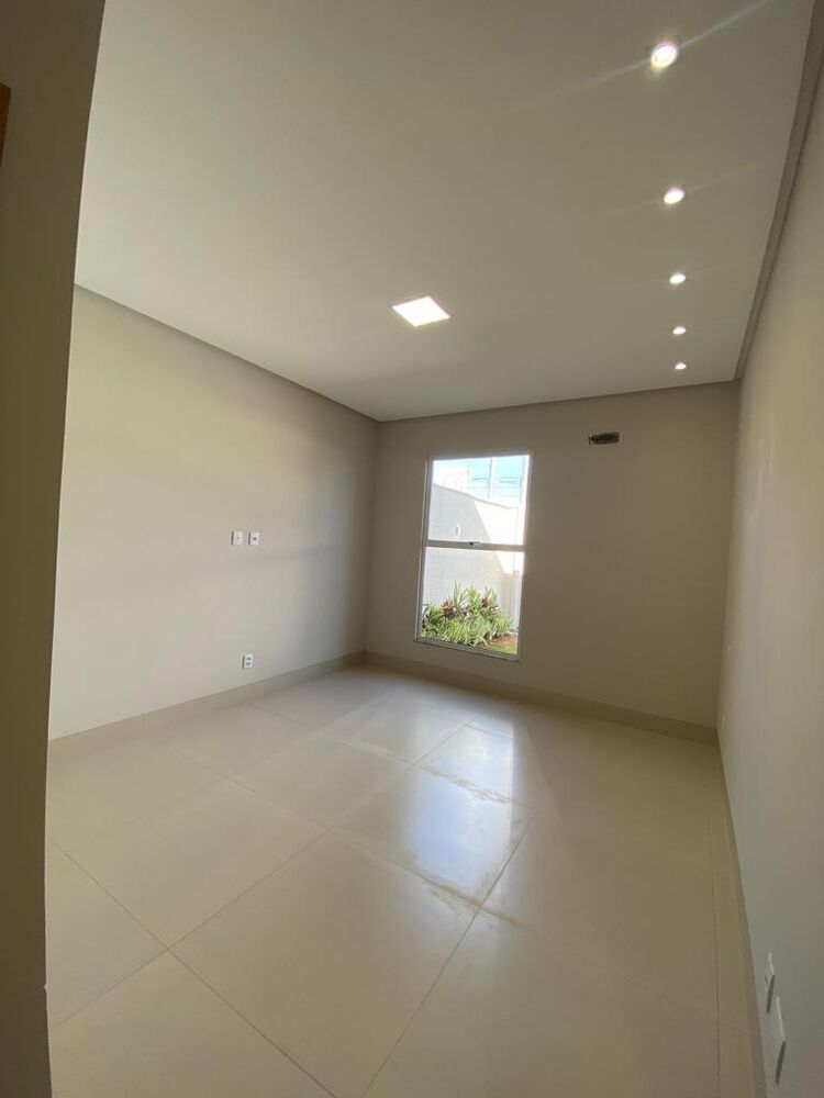 Casa à venda com 3 quartos, 210m² - Foto 17