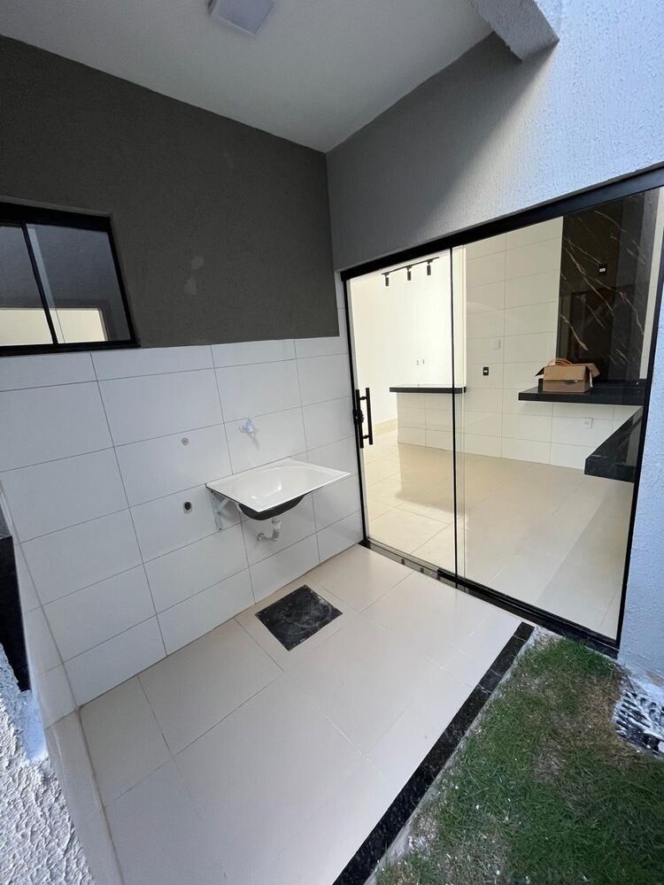 Casa à venda com 2 quartos, 65m² - Foto 17