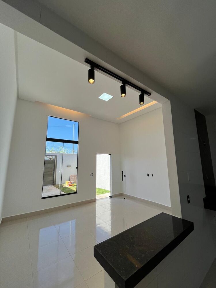 Casa à venda com 2 quartos, 65m² - Foto 5