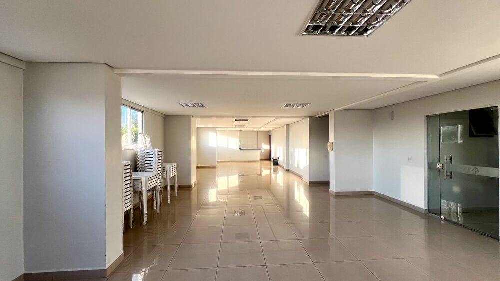 Apartamento à venda com 3 quartos, 75m² - Foto 13