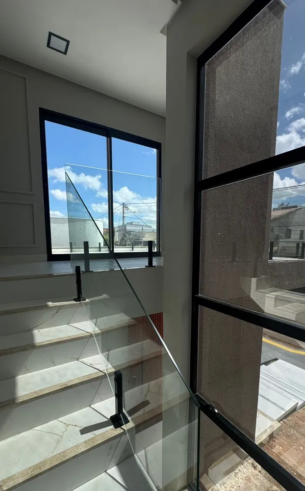 Casa, 4 quartos, 195 m² - Foto 3