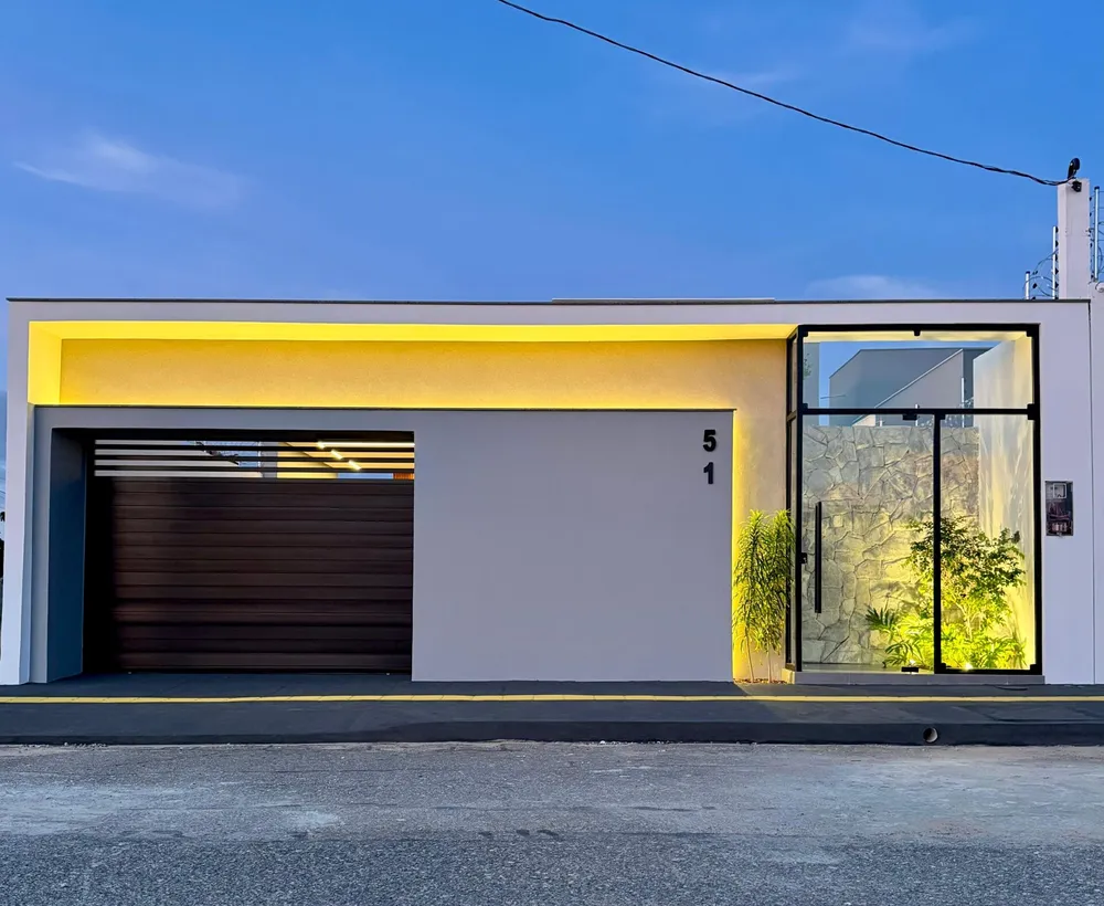 Casa, 3 quartos, 122 m² - Foto 1