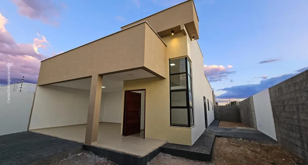 Casa, 3 quartos, 124 m² - Foto 1