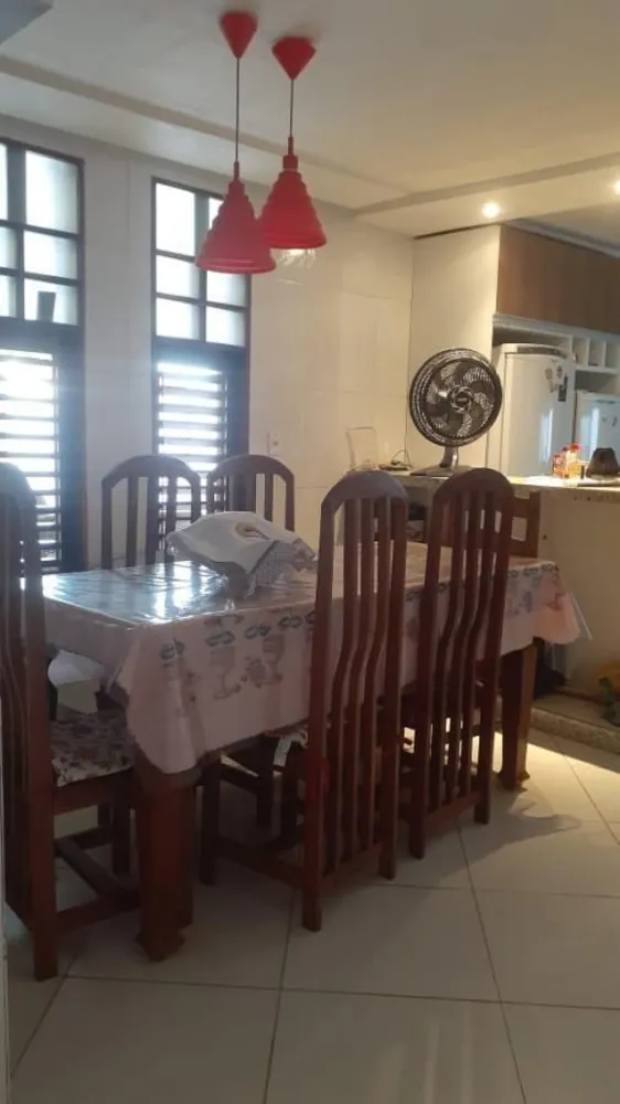 Casa, 4 quartos, 250 m² - Foto 2