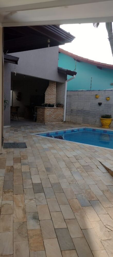 Casa à venda com 3 quartos - Foto 2