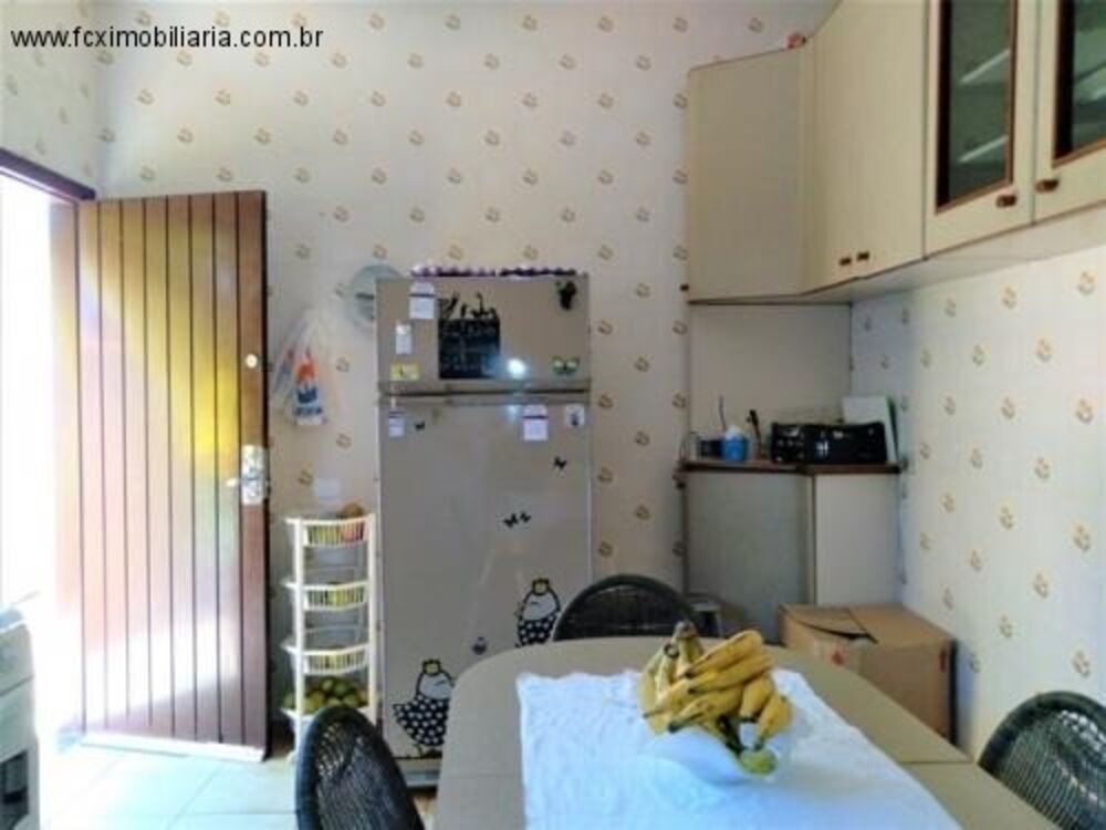 Casa, 3 quartos, 154 m² - Foto 2
