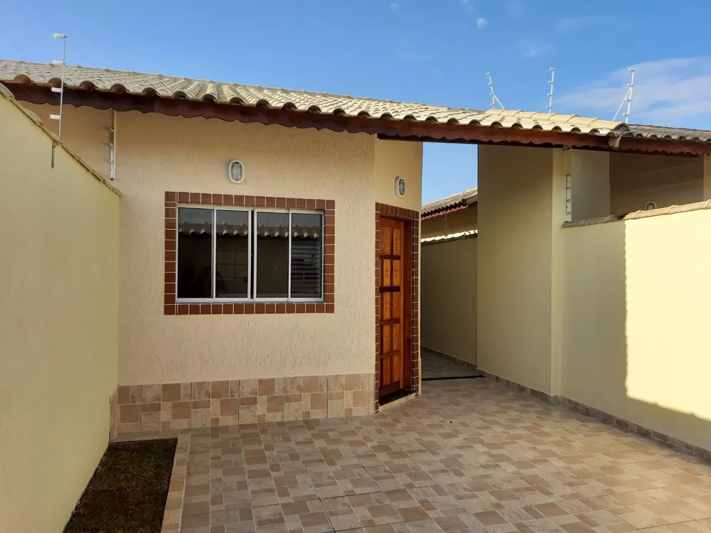 Casa à venda com 2 quartos, 121m² - Foto 1