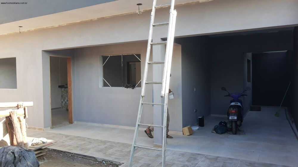 Casa à venda com 2 quartos, 150m² - Foto 2