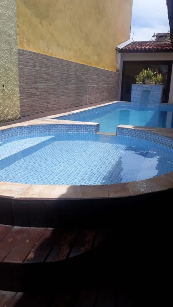 Casa, 5 quartos, 192 m² - Foto 2