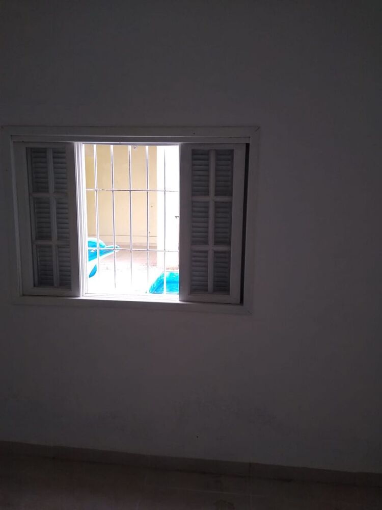 Casa à venda com 2 quartos, 250m² - Foto 7