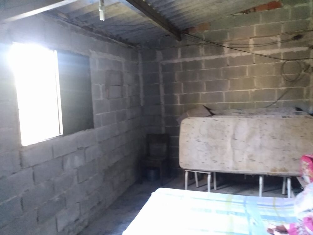 Chácara, 2 quartos, 1600 m² - Foto 2