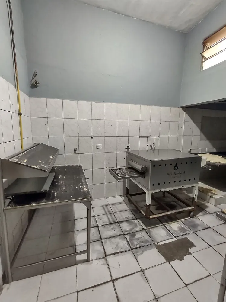 Loja-Salão, 210 m² - Foto 11