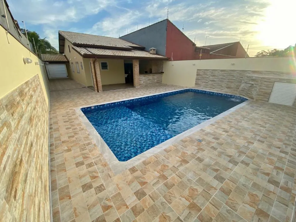 Casa, 3 quartos, 122 m² - Foto 1