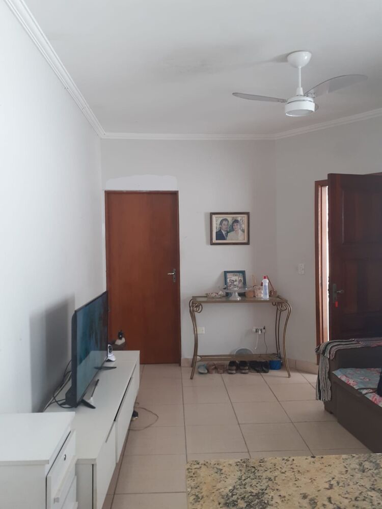 Casa, 2 quartos, 62 m² - Foto 1
