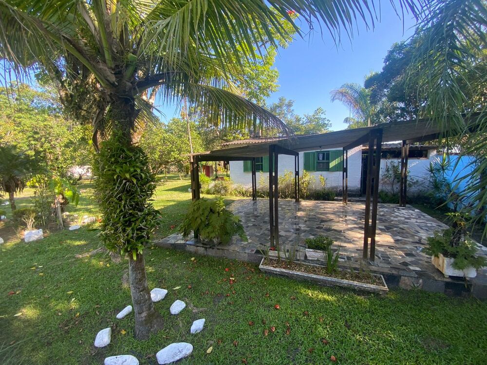 Chácara, 3 quartos, 4000 m² - Foto 1