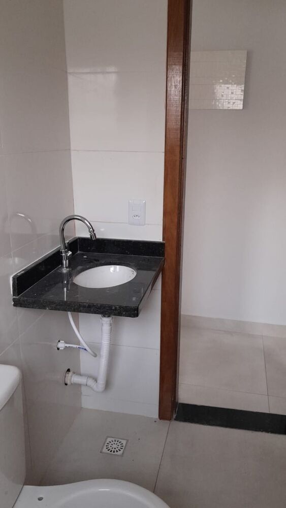 Casa, 2 quartos, 40 m² - Foto 1