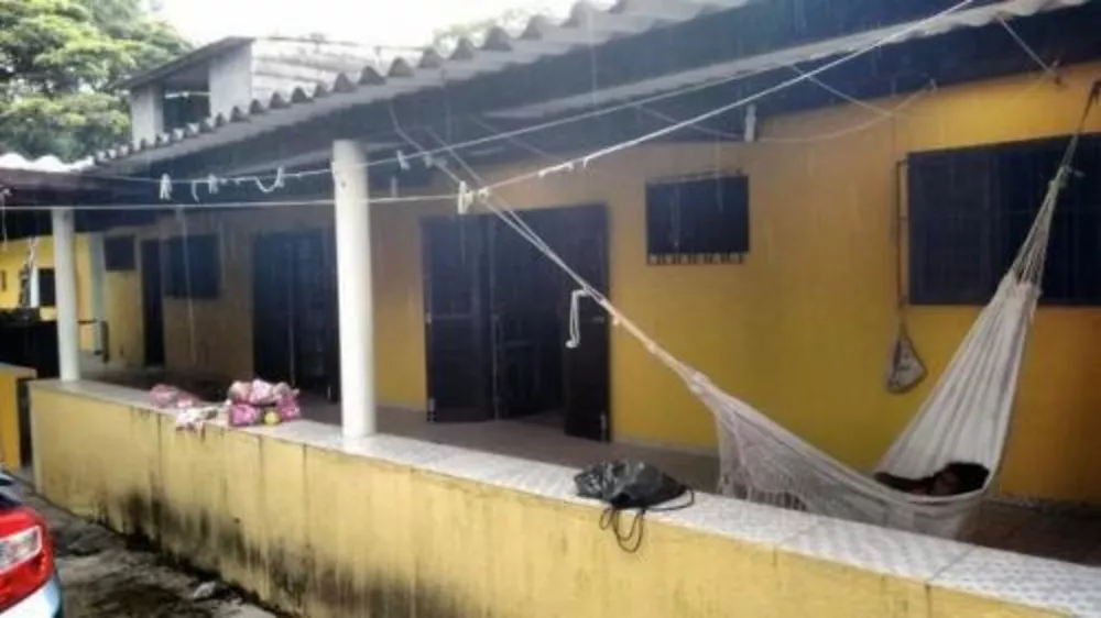 Chácara à venda com 3 quartos, 85m² - Foto 2