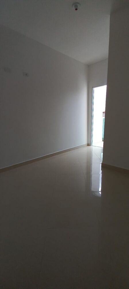Casa à venda com 3 quartos, 76m² - Foto 3