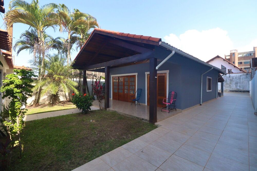 Casa à venda com 3 quartos, 80m² - Foto 1