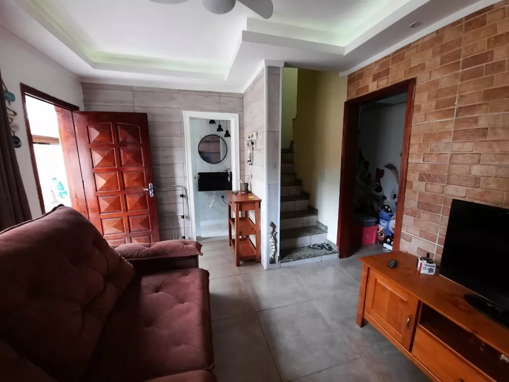 Casa à venda com 2 quartos, 79m² - Foto 6