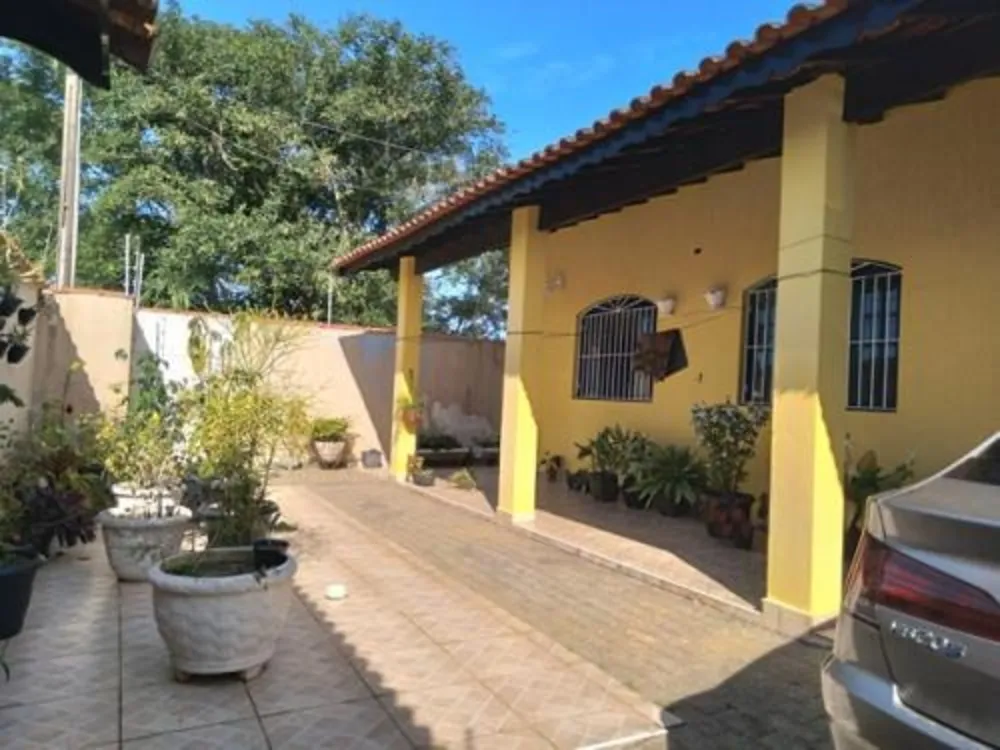Casa, 3 quartos, 130 m² - Foto 1