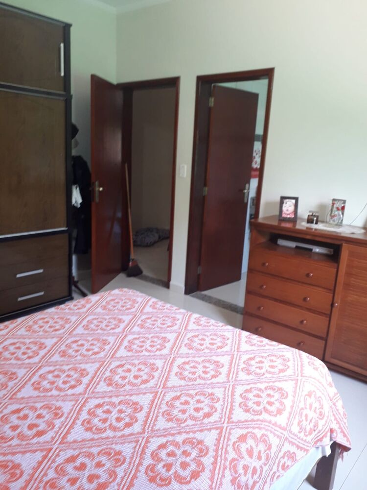 Casa, 3 quartos, 183 m² - Foto 1