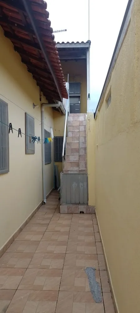Casa, 3 quartos, 70 m² - Foto 2