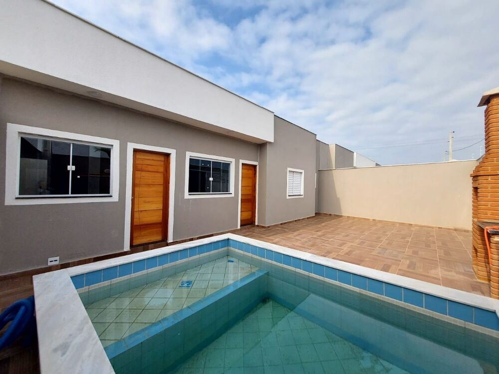 Casa, 2 quartos, 66 m² - Foto 1