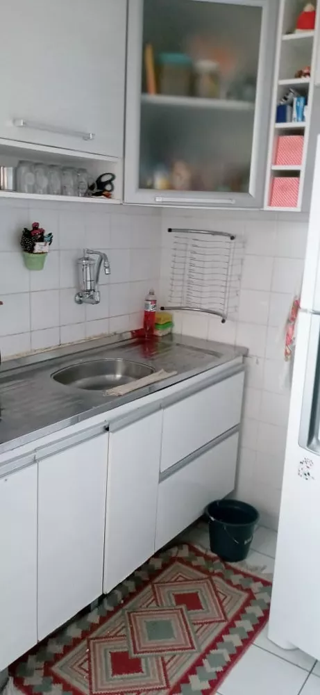 Apartamento à venda com 2 quartos, 57m² - Foto 2