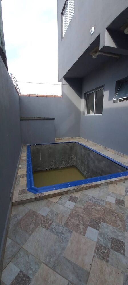 Casa à venda com 2 quartos, 64m² - Foto 3