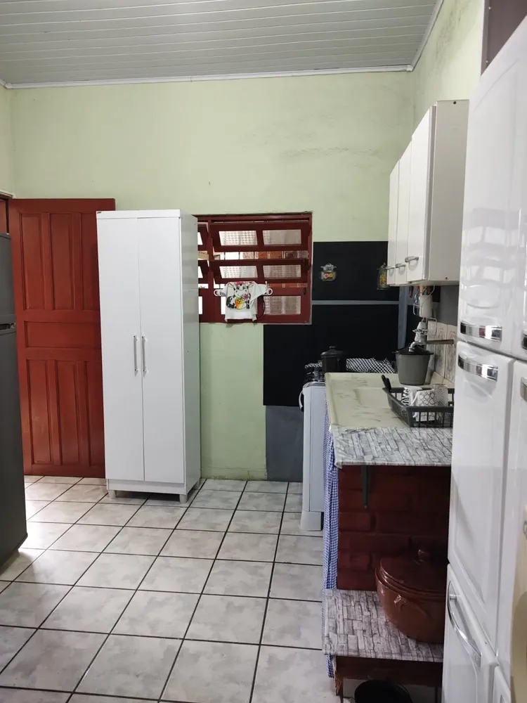 Casa, 4 quartos, 236 m² - Foto 2
