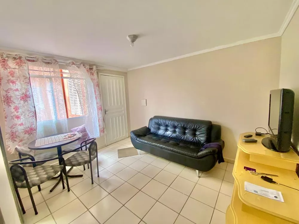 Apartamento à venda com 2 quartos, 50m² - Foto 3