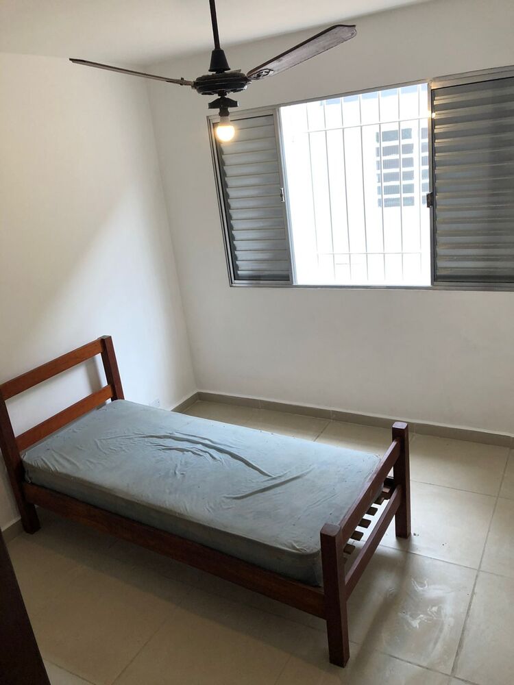 Casa à venda com 3 quartos, 270m² - Foto 2