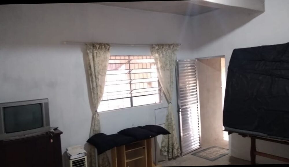 Casa, 1 quarto, 227 m² - Foto 3