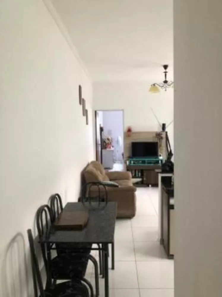 Casa à venda com 2 quartos, 65m² - Foto 5