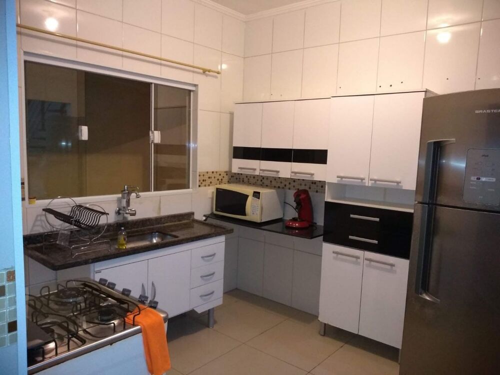 Casa à venda com 5 quartos, 282m² - Foto 3