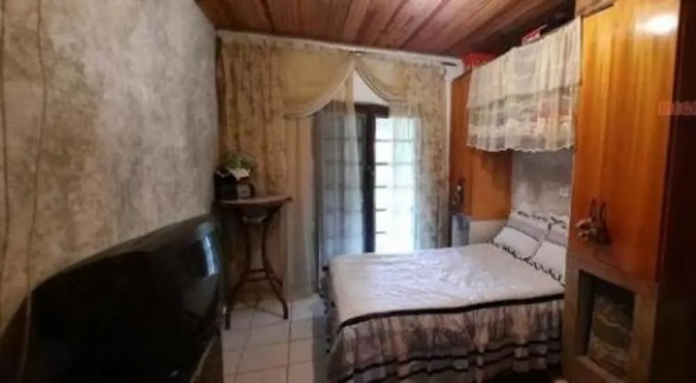Chácara, 3 quartos, 3000 m² - Foto 1