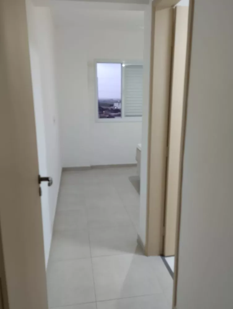 Apartamento à venda com 2 quartos, 60m² - Foto 4