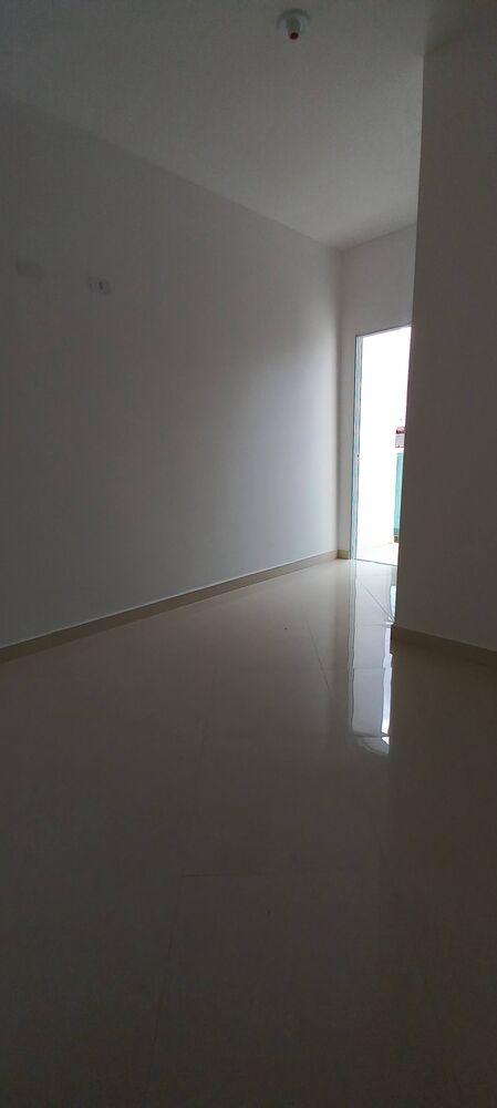 Casa à venda com 2 quartos, 63m² - Foto 3